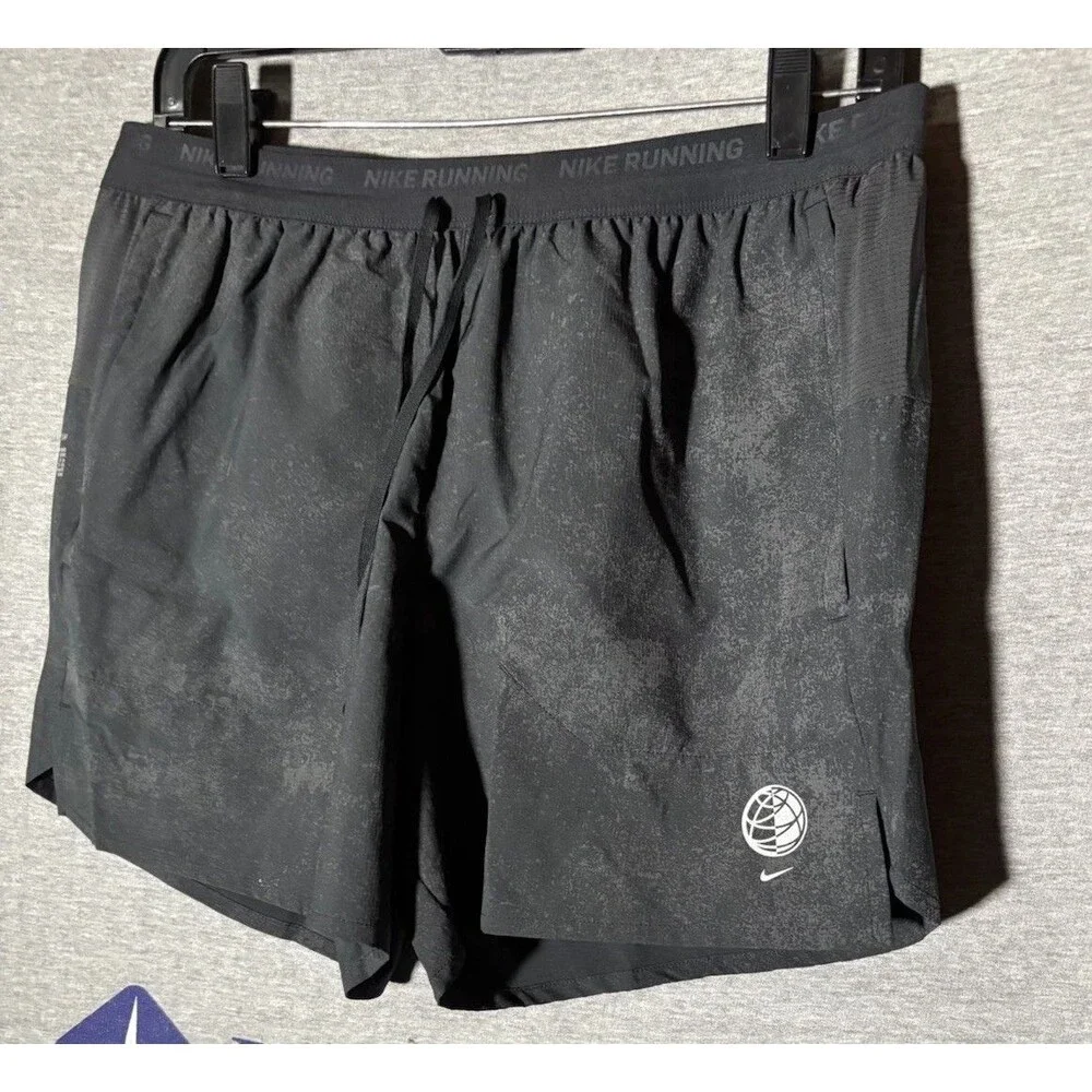 Nike Dri-FIT Stride 5